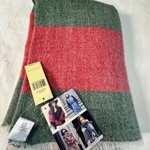 Oversized shawl checkered